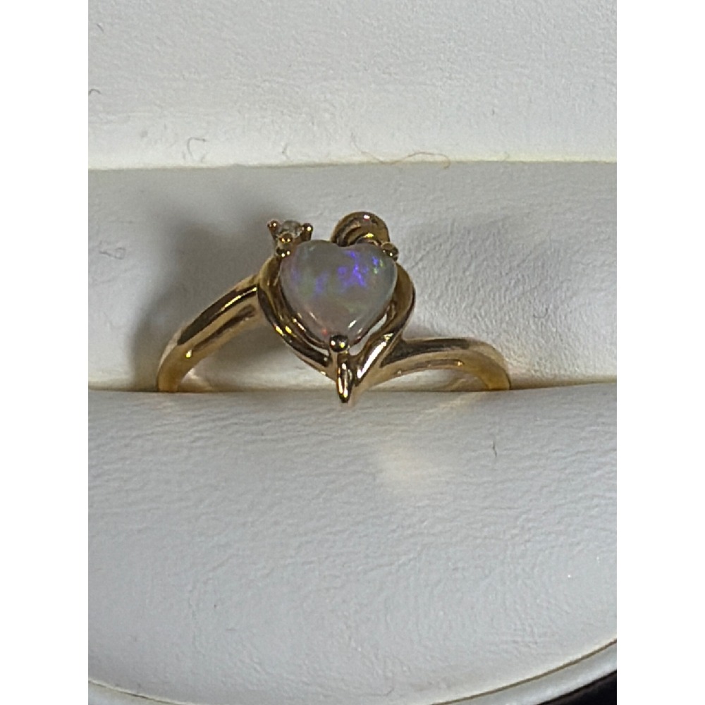 14k Plumb Gold Heart Opal Ring Pawn Stars World Famous Gold & Silver Pawn Shop